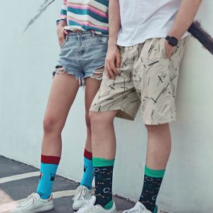 1Pair/3 Pairs/5 Pairs/10 Pairs Combed Cotton Fashion Patterns Socks for Men/Women Collection Random Colour
